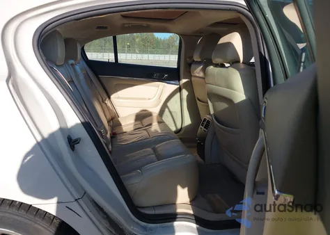 2009 Lincoln Mks z USA, uszkodzony, nr VIN 1LNHM93RX9G619419